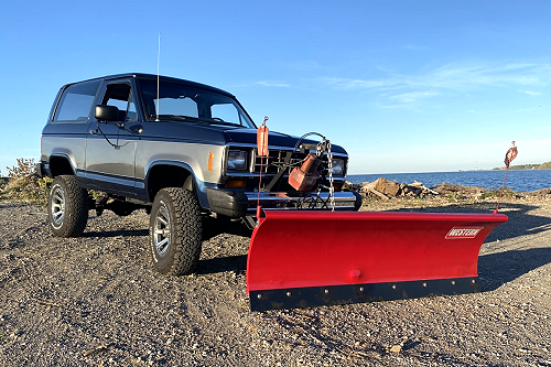 1984 Ford Bronco II With Snowplow