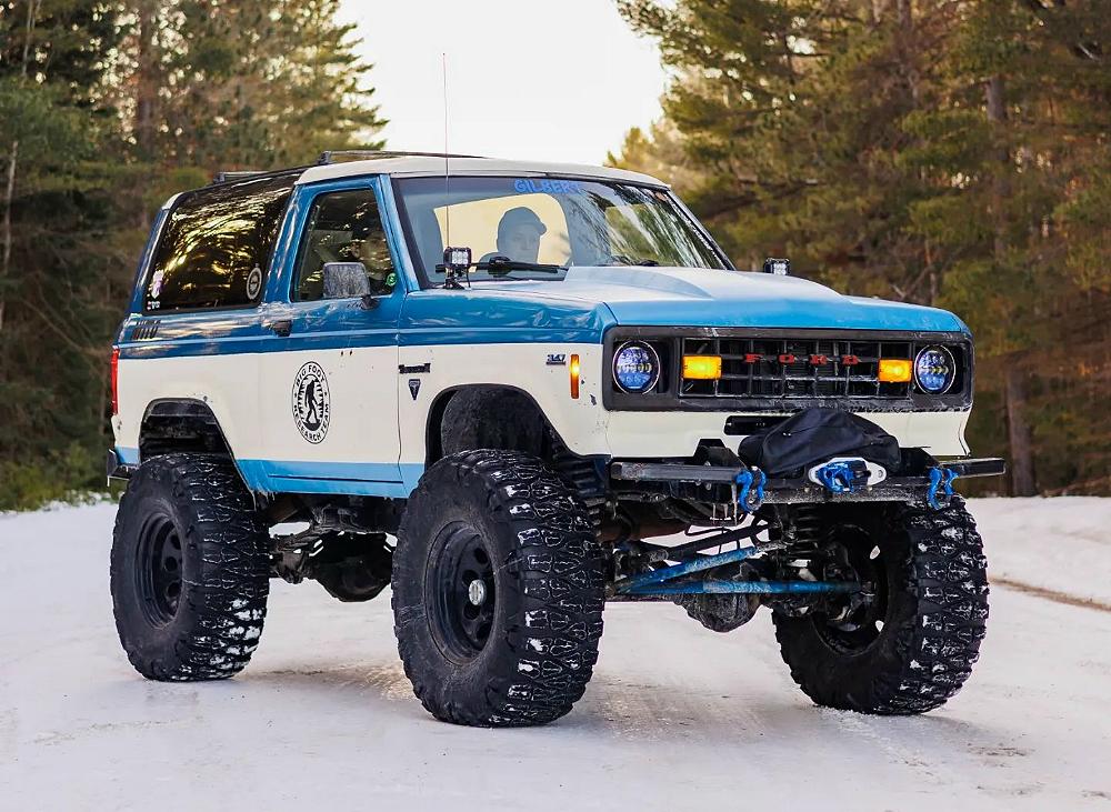 Gilbert Ford Bronco II 4x4 bronco 2 offroad Gilbert Ford Bronco II 4x4